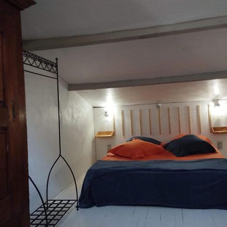 Chambre D'Hotes L'Orange Bleue Rustrel Ngoại thất bức ảnh